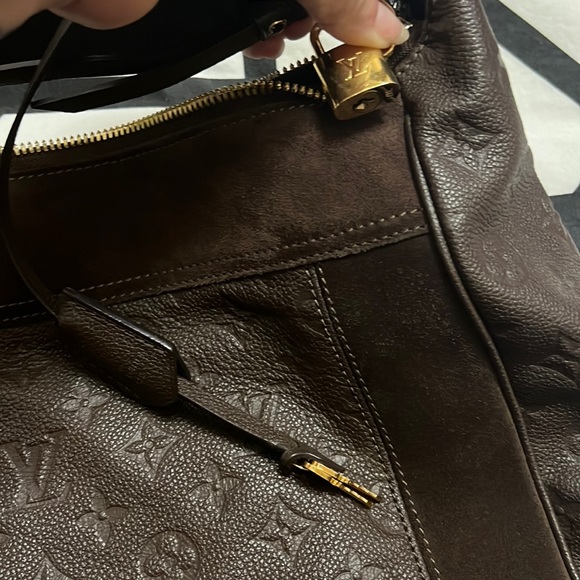 Louis Vuitton Audacieuse GM - Picture 3 of 12